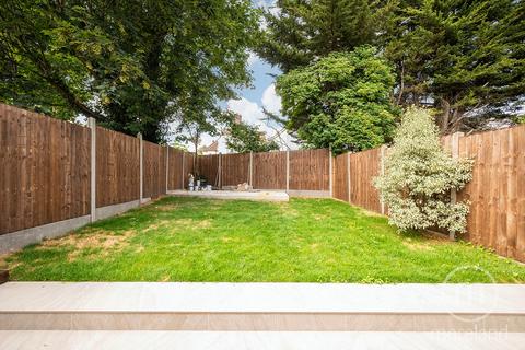 4 bedroom semi-detached house for sale, Sturgess Avenue, London NW4