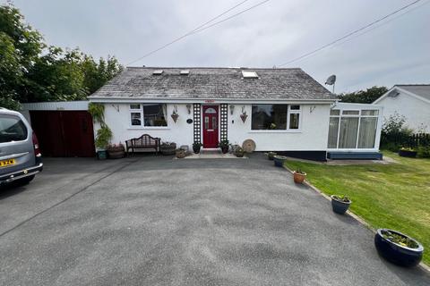 2 bedroom bungalow for sale, Pentre'r Bryn, Near New Quay, SA44