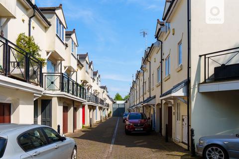 3 bedroom terraced house for sale, Oxford Mews, Hove