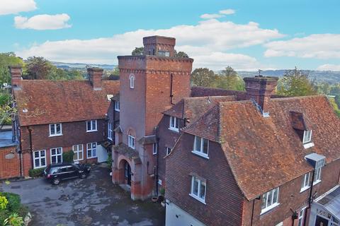 2 bedroom apartment to rent, Highfields, Marlow, SL7