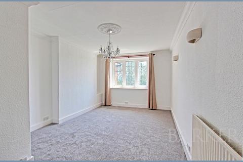 2 bedroom apartment to rent, Highfields, Marlow, SL7