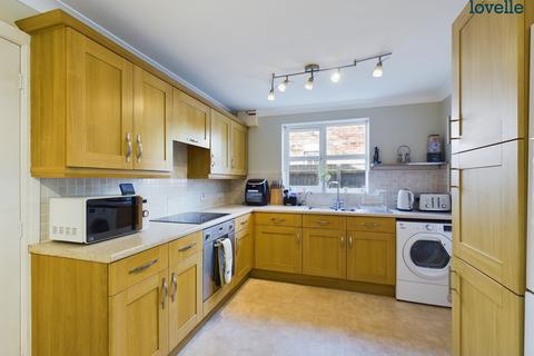 18 Lancaster Drive, Market Rasen, LN8 3GX