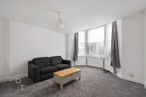 3 bedroom flat to rent, Rosemont Road, NW3
