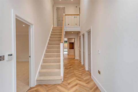 4 bedroom detached house for sale, Locks Ride, Ascot, Berkshire, SL5