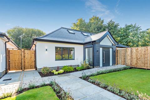 3 bedroom bungalow for sale, Locks Ride, Ascot, Berkshire, SL5