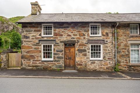 2 bedroom semi-detached house for sale, Gwynant Street, Beddgelert, Caernarfon, Gwynedd, LL55