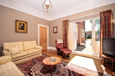 4 bedroom terraced house for sale, Eastgate, Louth LN11