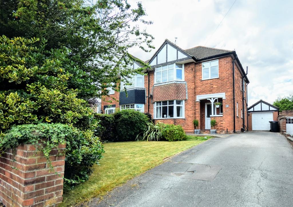 Grimsby Road, Louth LN11 3 bed semidetached house for sale £269,950