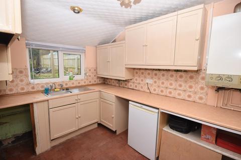3 bedroom semi-detached house for sale, Southlands Avenue, Louth LN11
