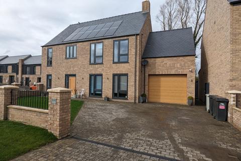 5 bedroom detached house for sale, The Riverbank, Louth LN11