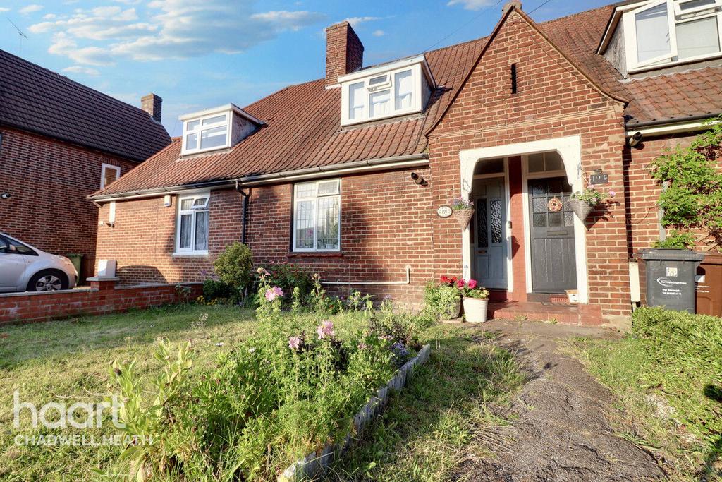 Valence Avenue, Dagenham 2 bed terraced house for sale £375,000