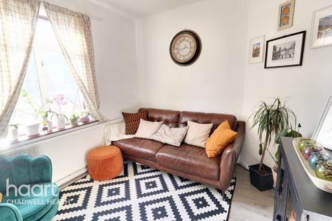 2 bedroom terraced house for sale, Valence Avenue, Dagenham