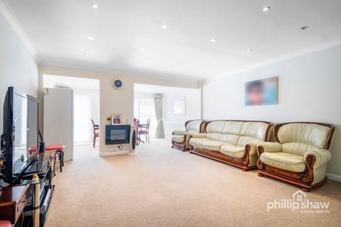 3 bedroom end of terrace house for sale, Vane Close, Harrow, HA3