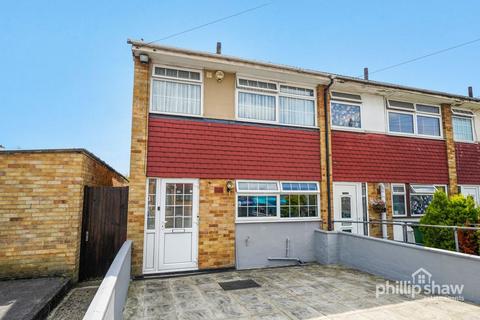 16 Vane Close, Harrow, HA3 9XD