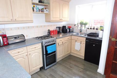 3 bedroom semi-detached house for sale, Forest Dale, Boston