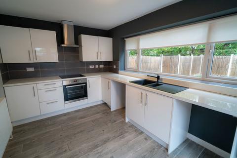 69 Chamberlain Crescent, Shirley, Solihull, B90 2DQ