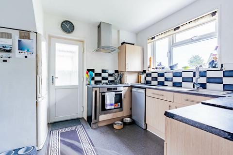 11 Badenham Grove, Bristol, BS11 0LW