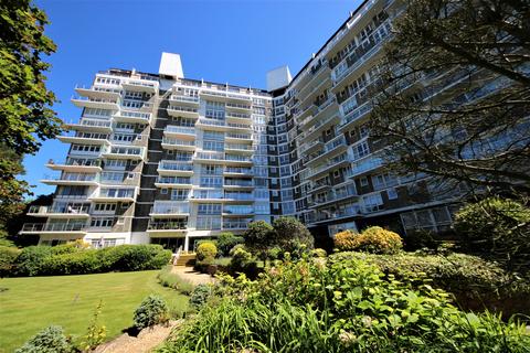 90 Admirals Walk, Bournemouth, BH2 5HG