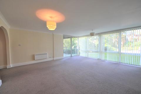 90 Admirals Walk, Bournemouth, BH2 5HG