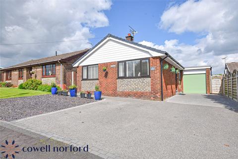 3 bedroom bungalow for sale, Middle Hill, Rochdale OL12