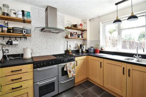 3 bedroom terraced house for sale, Viney Avenue, Romsey, Hampshire