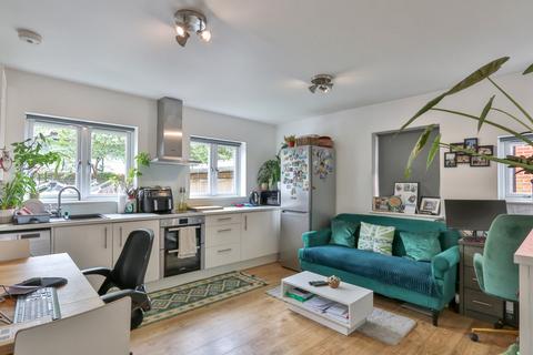 1 bedroom flat for sale, Crabton Close Road, Boscombe