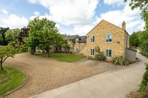 5 bedroom equestrian property for sale, Green End, Bedford MK44