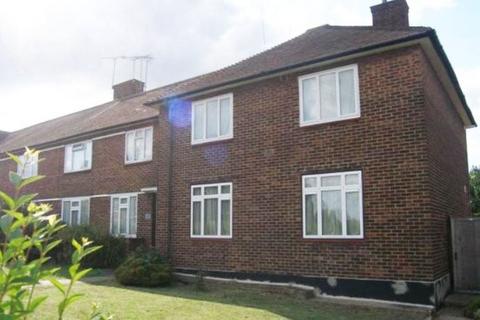 1 bedroom flat for sale, Kingsbridge Road, Romford RM3