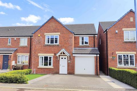 4 bedroom detached house for sale, Sunderland Way, Lightcliffe HX3