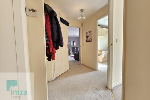 2 bedroom flat to rent, Davenham Court, Liverpool, Merseyside