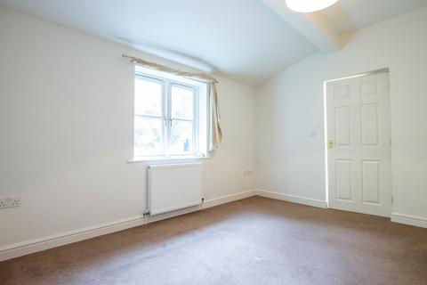 2 bedroom flat to rent, Beast Banks, Kendal, LA9