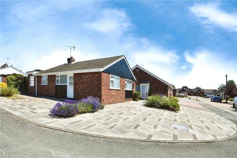 2 bedroom bungalow for sale, Ramplings Avenue, Clacton-on-Sea, Essex