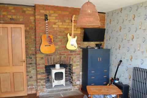 Ivan Hoe Reach Road, St Margarets At Cliffe, Dover, CT15 6AP