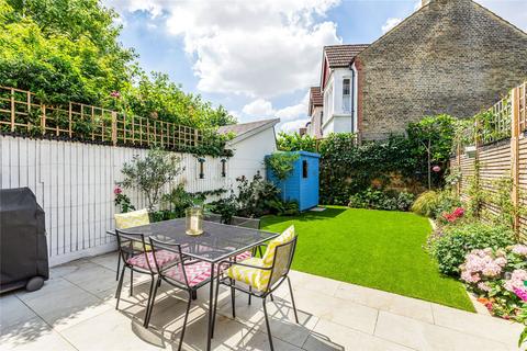 4 bedroom terraced house for sale, Chillerton Road, Furzedown, SW17