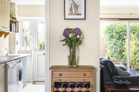 23 Grenville Way, Thame, OX9 3YW