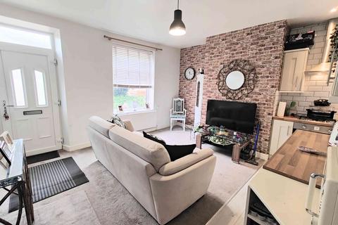 1 bedroom end of terrace house for sale, East Mount Place, Brighouse HD6