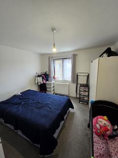 2 bedroom apartment for sale, Celadon Close, Enfield EN3