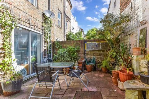 3 bedroom terraced house for sale, Upper Gardner Street, Brighton, East Sussex