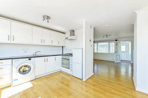 3 bedroom end of terrace house for sale, Croft Gardens, Alton, Hampshire