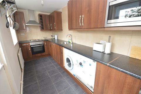 1 bedroom apartment for sale, Holtdale View, Leeds, West Yorkshire