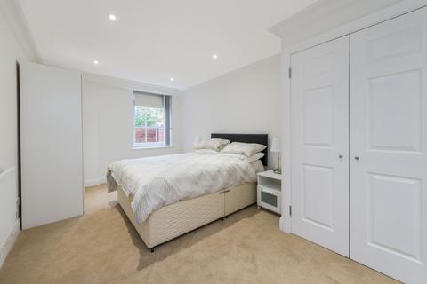 2 bedroom flat to rent, Harewood Avenue London NW1