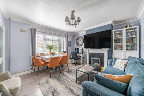 92 Battery Hill, Winchester, SO22 4DD