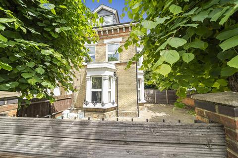 2 bedroom flat for sale, Melbourne Grove, East Dulwich