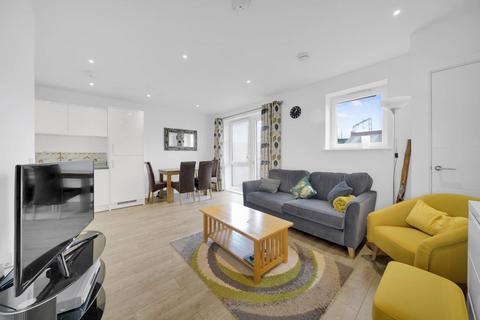 2 bedroom flat for sale, Hainault Road, Leytonstone E11