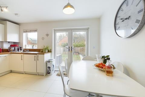 2 bedroom house for sale, Challenger Place, Bordon, Hampshire, GU35