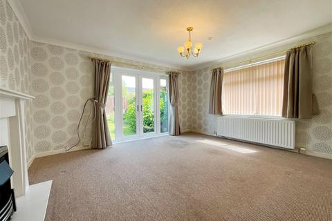 3 bedroom detached bungalow for sale, Chartwell Road, Southport PR8