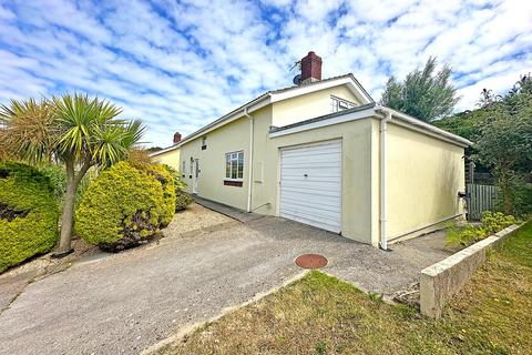 4 bedroom detached house for sale, Newtown Road, Alderney  GY9