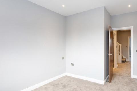 3 bedroom end of terrace house for sale, High Wycombe,  Buckinghamshire,  HP13