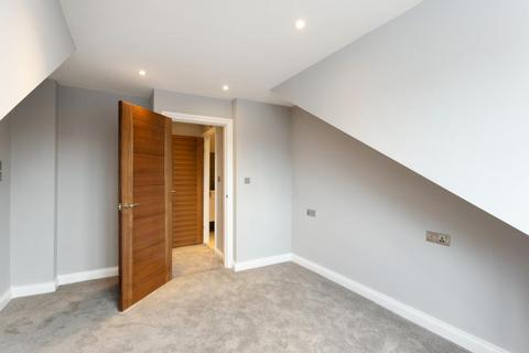 3 bedroom end of terrace house for sale, High Wycombe,  Buckinghamshire,  HP13