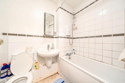 1 bedroom flat for sale, Slough,  Berkshire,  SL1